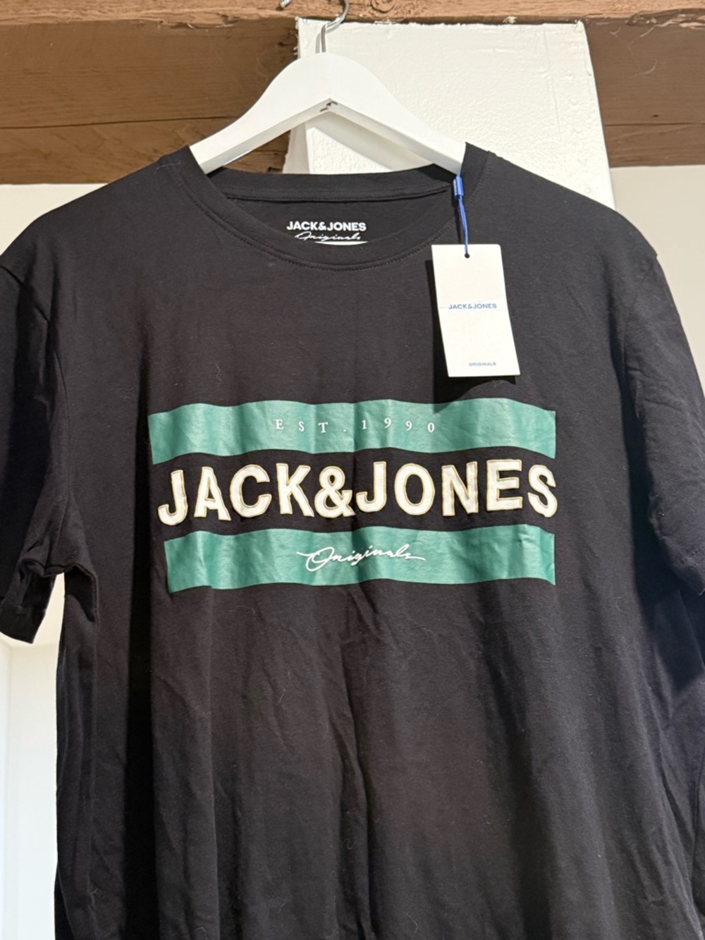 Jack & Jones Originals Tee in Deep Burgundy